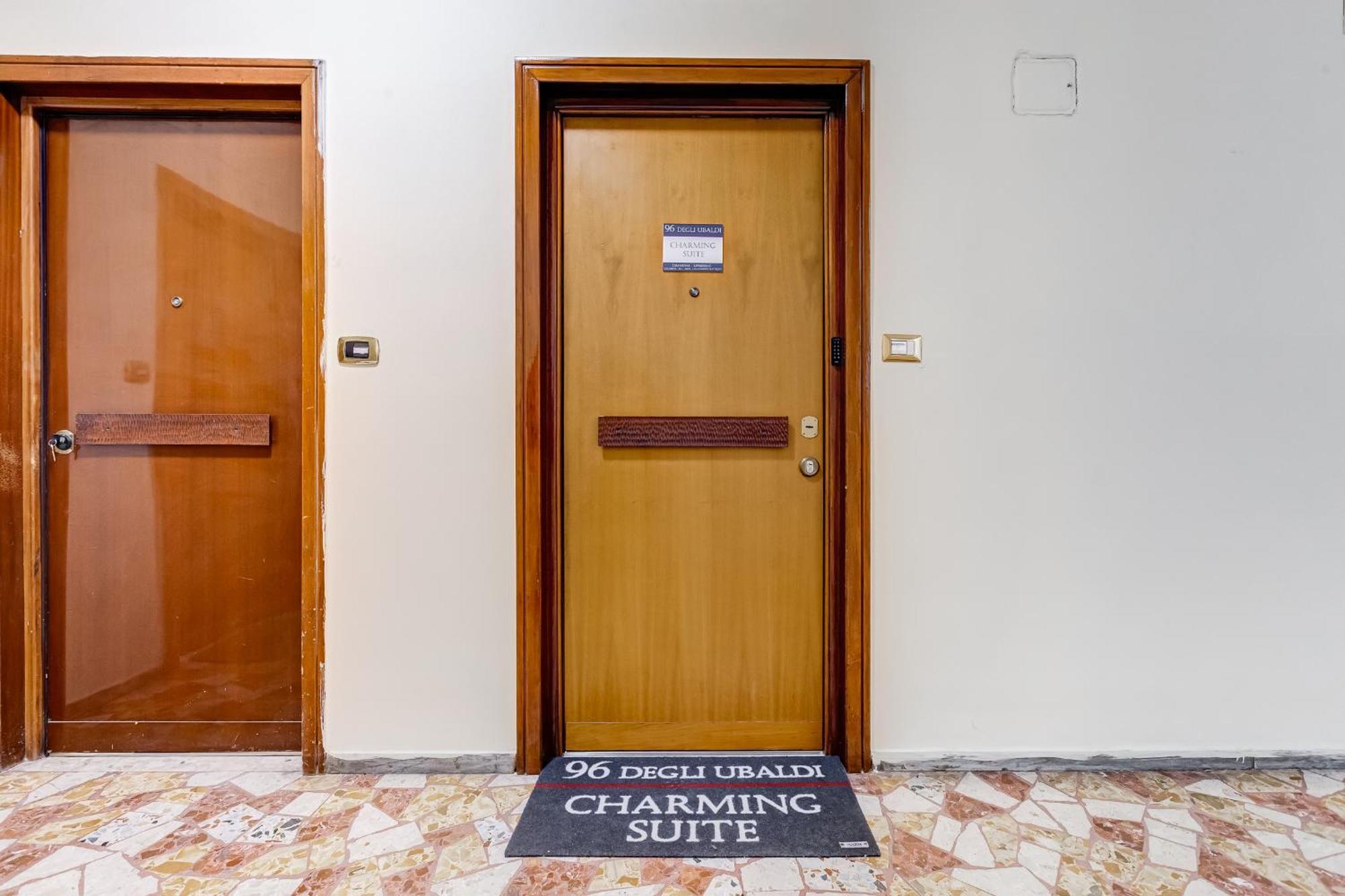 96 Degli Ubaldi Charming Suite Ρώμη Εξωτερικό φωτογραφία